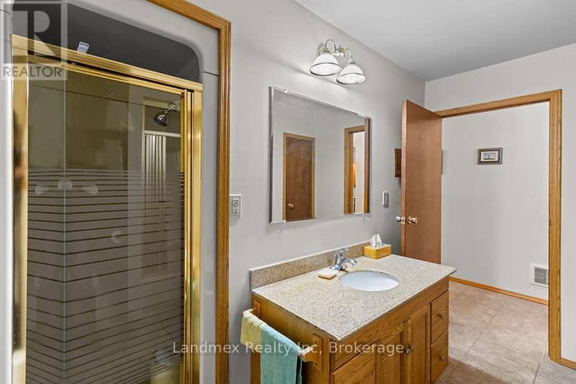 268 Dorcas Bay Road — photo 36 of 40