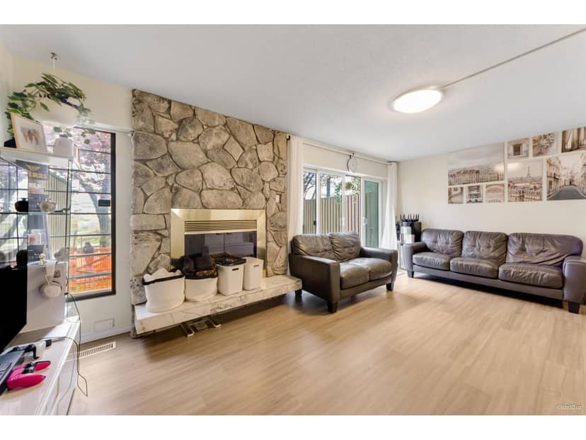 72 13756 CENTRAL AVENUE, Surrey, photo 3