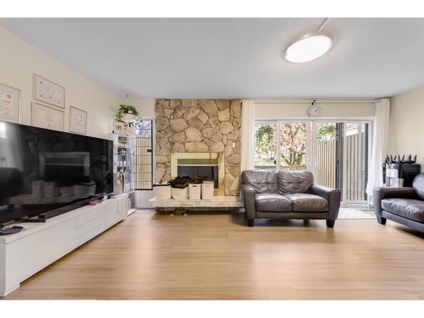72 13756 CENTRAL AVENUE, Surrey, photo 4