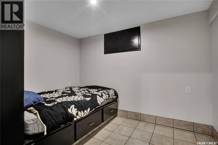 3102 Caen STREET — photo 32 of 40