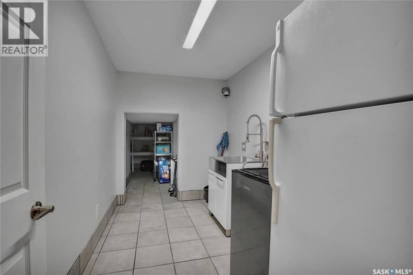3102 Caen STREET — photo 31 of 40