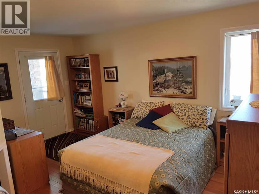 325 Ruby DRIVE — photo 17 of 40
