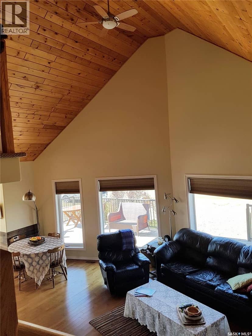 325 Ruby DRIVE — photo 13 of 40