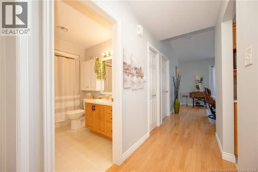 343 Beausejour Street — photo 18 of 39