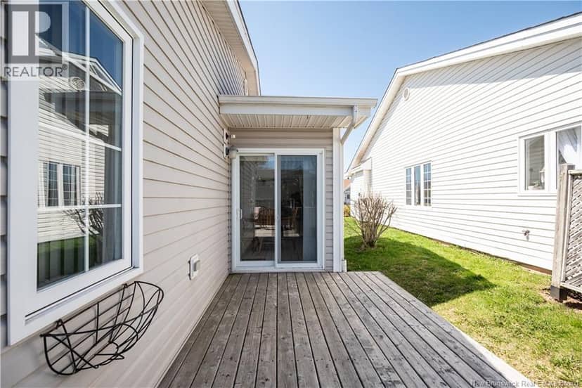 343 Beausejour Street — photo 29 of 39