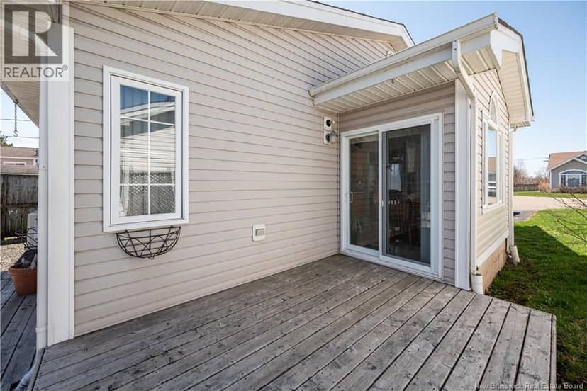 343 Beausejour Street — photo 30 of 39