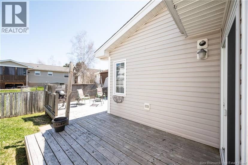 343 Beausejour Street — photo 31 of 39