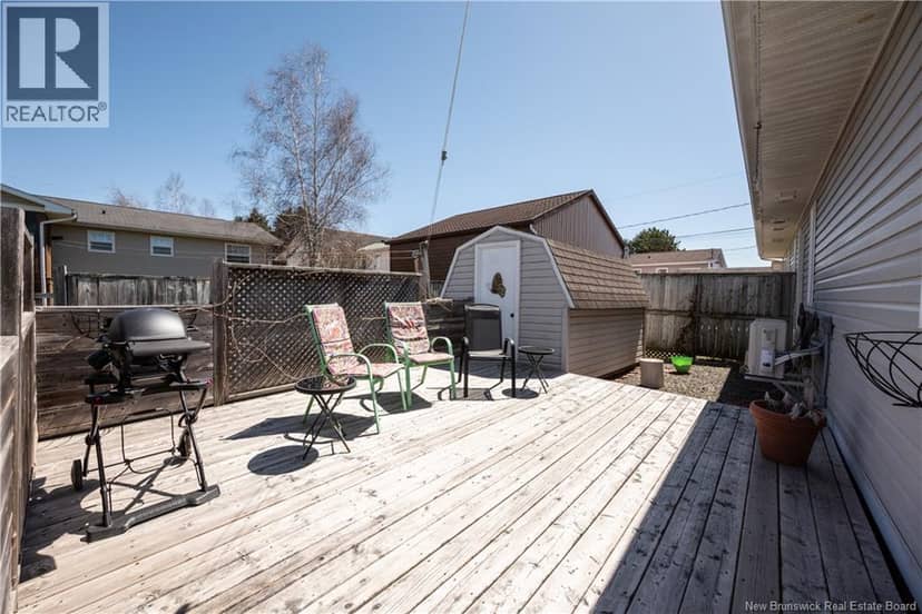 343 Beausejour Street — photo 32 of 39