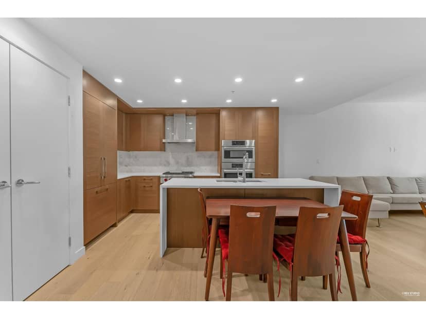 TH8 1439 GEORGE STREET, Surrey, photo 3