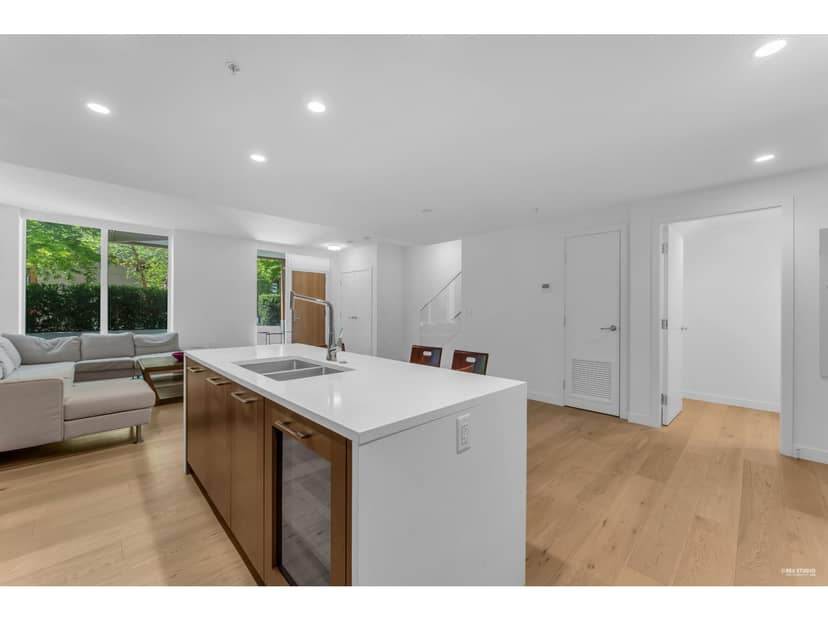 TH8 1439 GEORGE STREET, Surrey, photo 7