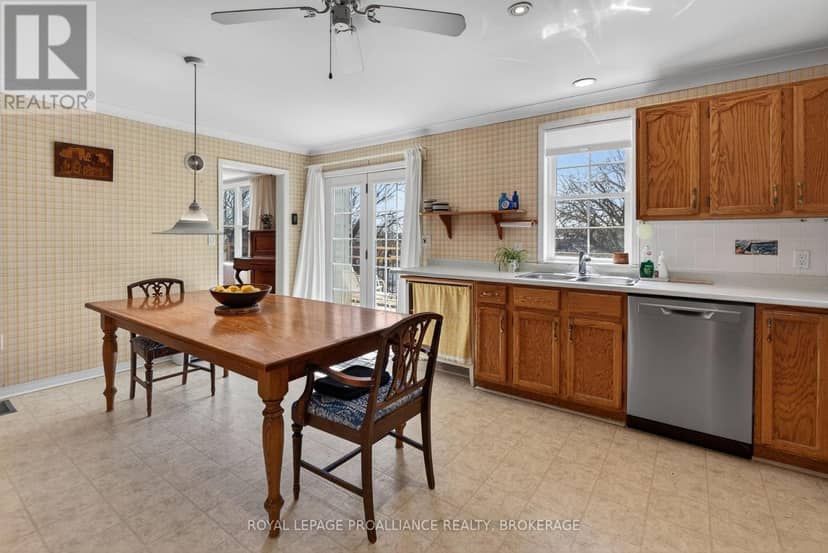 1 Pond Street — photo 16 of 40