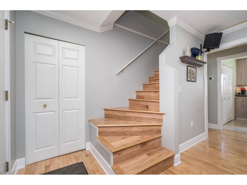15428 MADRONA DRIVE, Surrey, photo 3