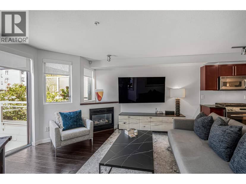 207 122 E 3RD STREET, North Vancouver, photo 7