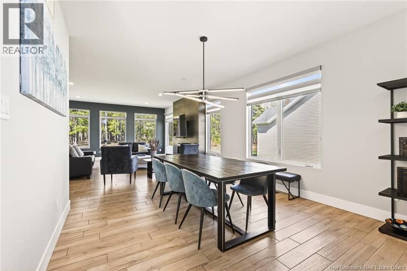 262 Yvonne — photo 11 of 40