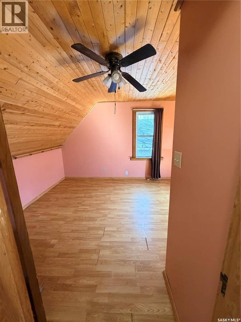 573 Centre STREET — photo 14 of 21