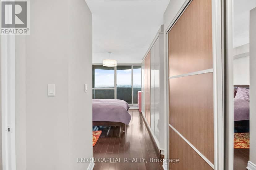 2405 - 85 Skymark Drive — photo 23 of 40