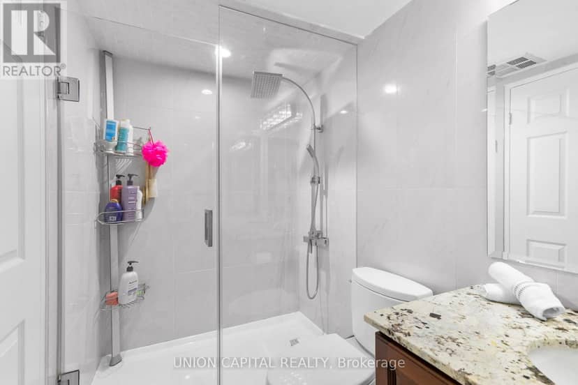 2405 - 85 Skymark Drive — photo 32 of 40