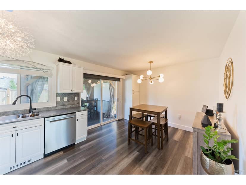 9454 213 STREET, Langley, photo 5