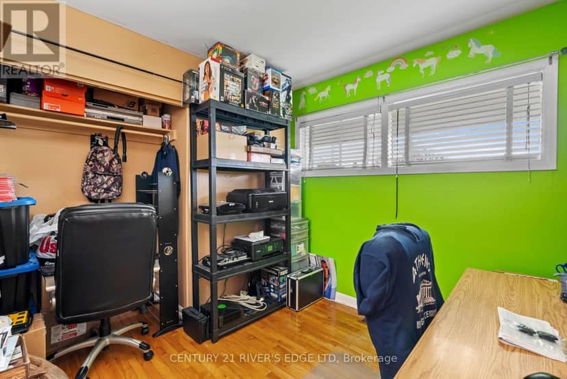 54 Loyalist Street — photo 17 of 28