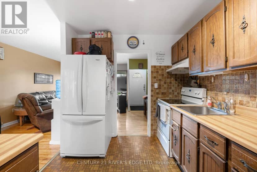 54 Loyalist Street, South Dundas, photo 6