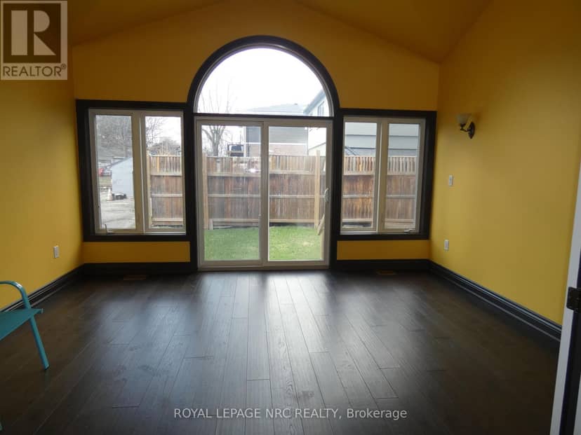 4807 Zimmerman Avenue — photo 12 of 31