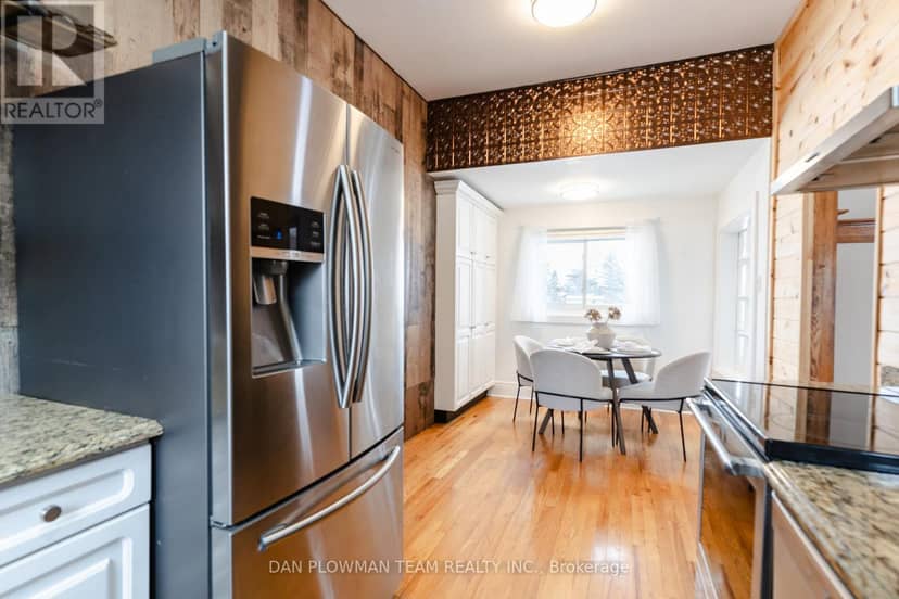 48 Dunn Street — photo 13 of 40