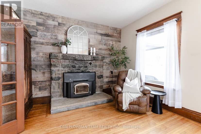 48 Dunn Street — photo 20 of 40