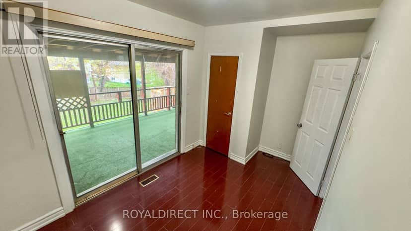 65 Sharbot Avenue — photo 13 of 21
