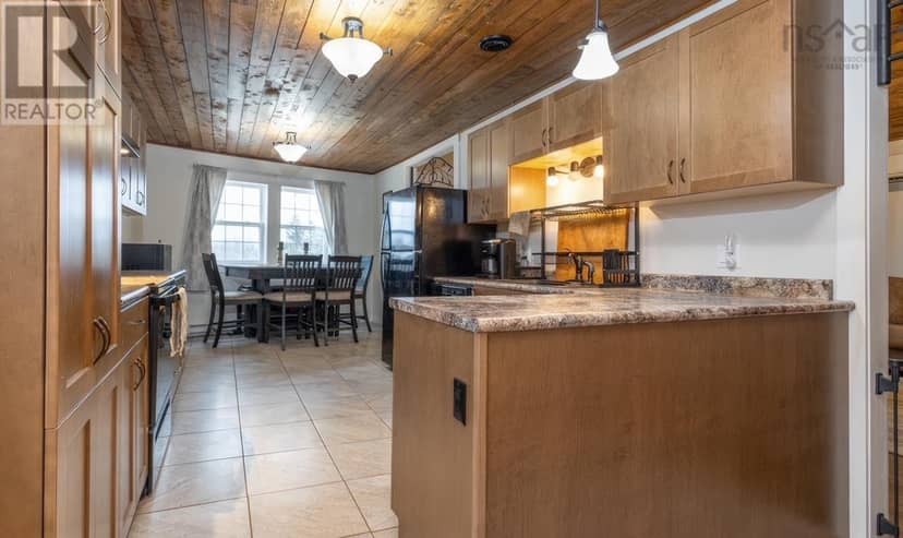 62 Lake Doucette Road — photo 8 of 18