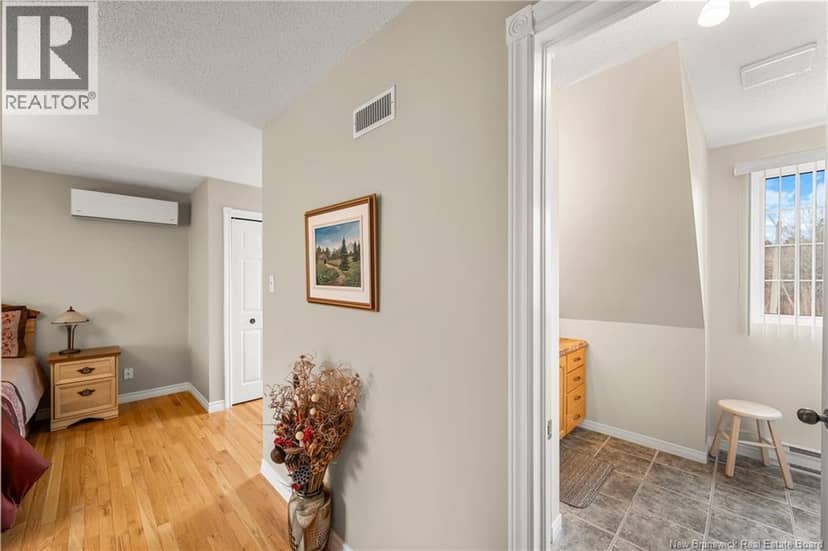 1725 Gowan Brae — photo 31 of 40