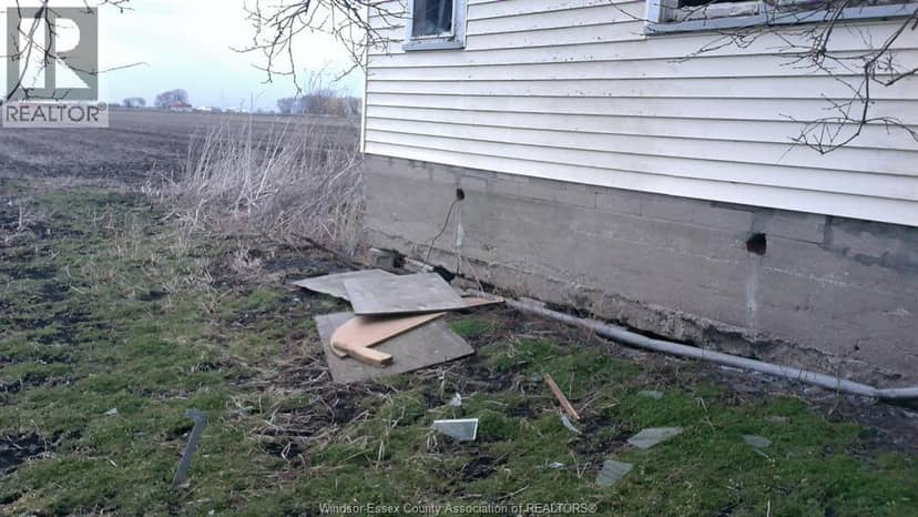 1817 Mersea Rd E — photo 26 of 40