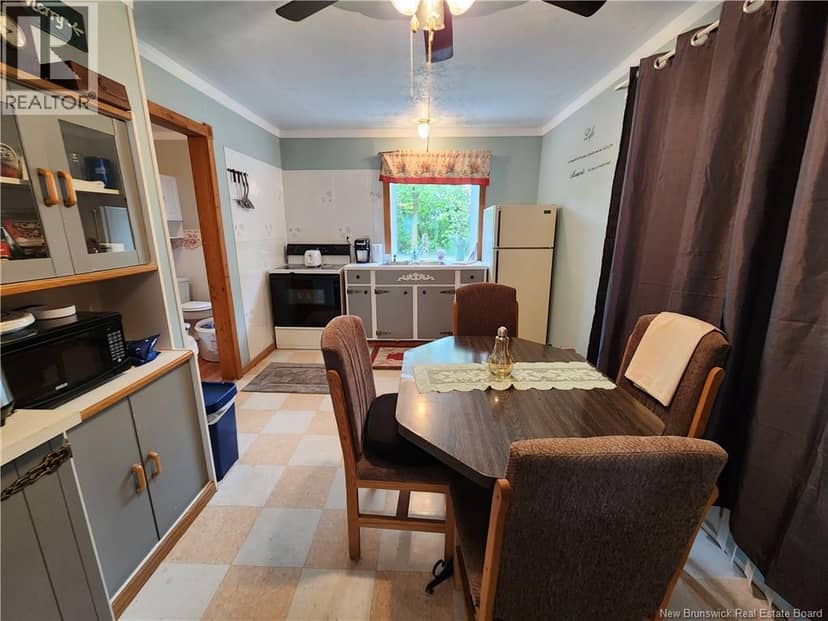 51 Ouellette Lane — photo 9 of 40
