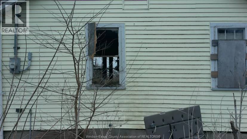 1817 Mersea Rd E — photo 37 of 40