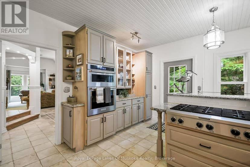103 Southbank Drive — photo 19 of 40