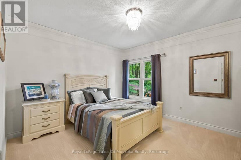 103 Southbank Drive — photo 29 of 40