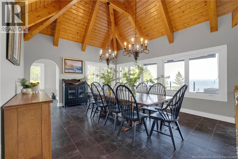 485 Mascarene Road — photo 13 of 40