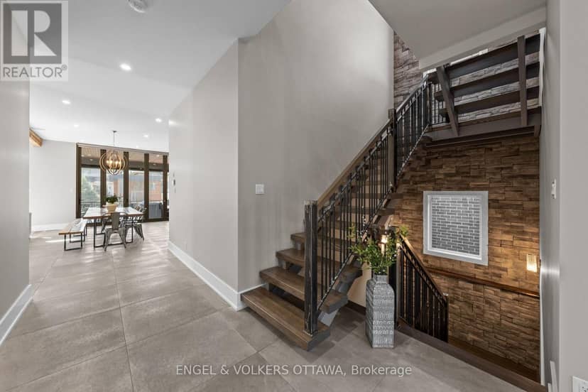15 Tierney Drive — photo 4 of 40