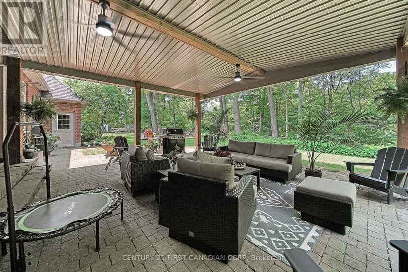 42580 Roberts Line — photo 38 of 40
