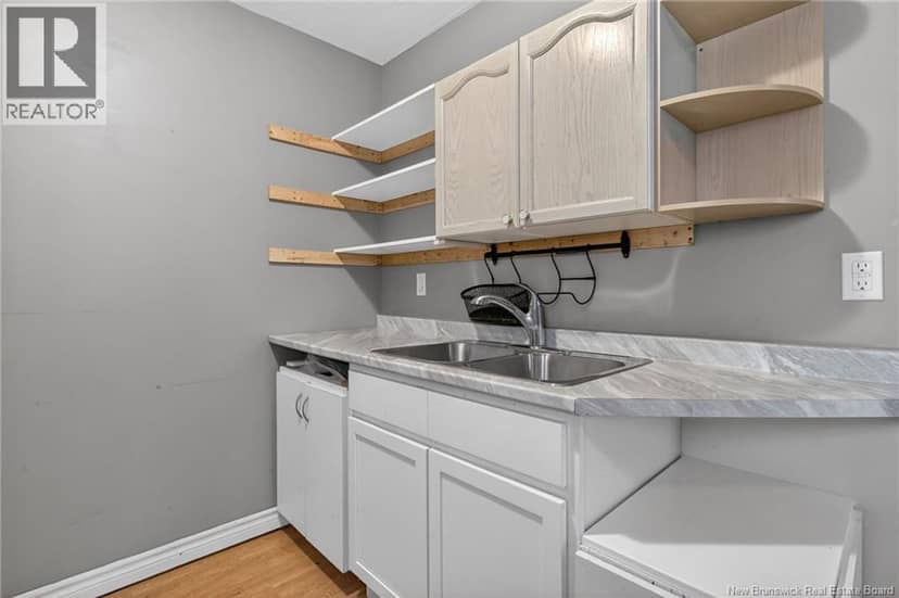 86 Lorette Street — photo 25 of 34