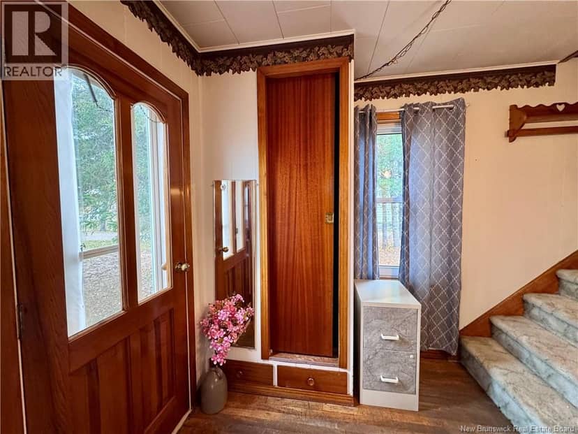 55 Juniper Road — photo 12 of 28