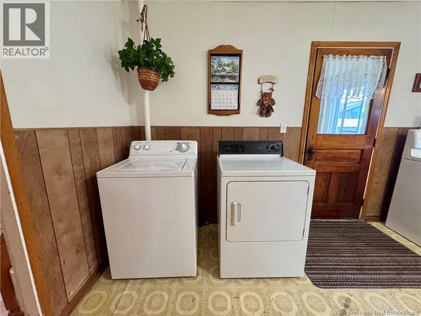 55 Juniper Road — photo 19 of 28