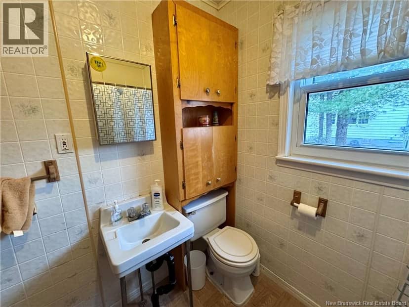 55 Juniper Road — photo 17 of 28