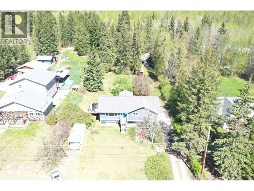 1890 BIRCH AVENUE, Quesnel, photo 2