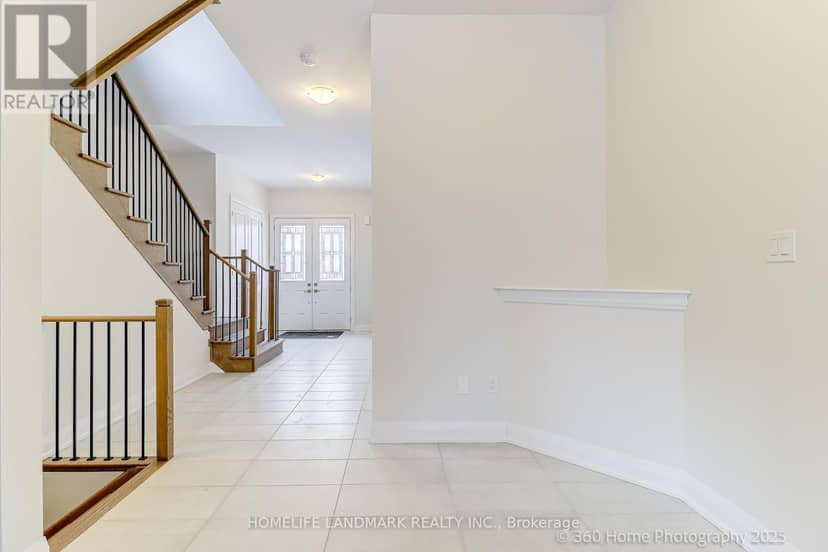 241 Seguin Street — photo 10 of 34