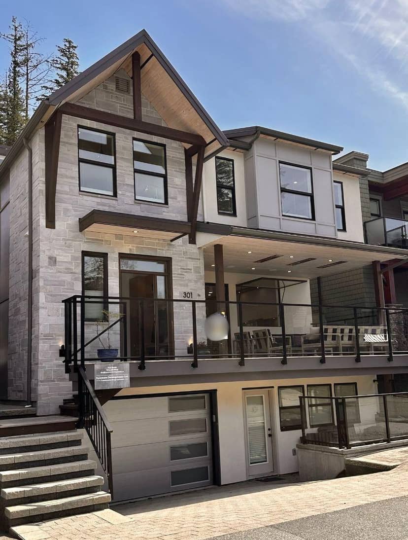 301 SECOND AVENUE, Cultus Lake North, Cultus Lake