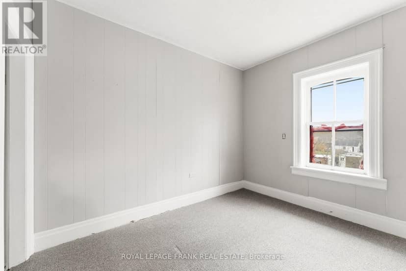 36 Mill Street — photo 11 of 17
