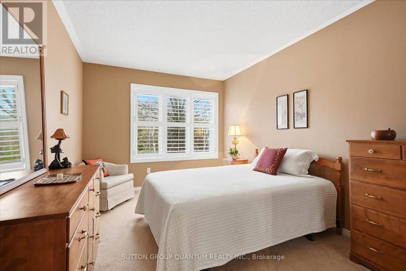 30C - 928 Queen Street W — photo 20 of 28