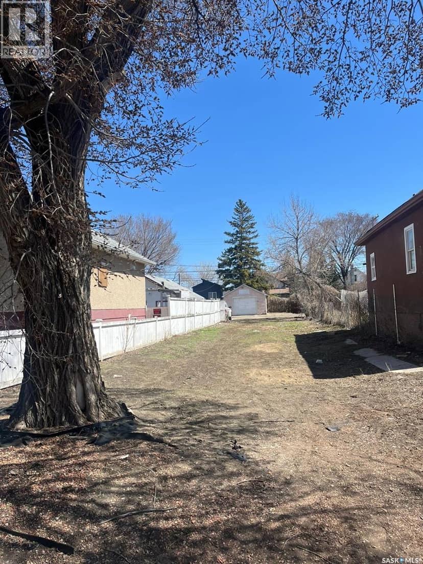 1657 Toronto STREET, Regina, photo 2