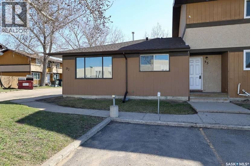 31 Mackenzie WAY, Regina