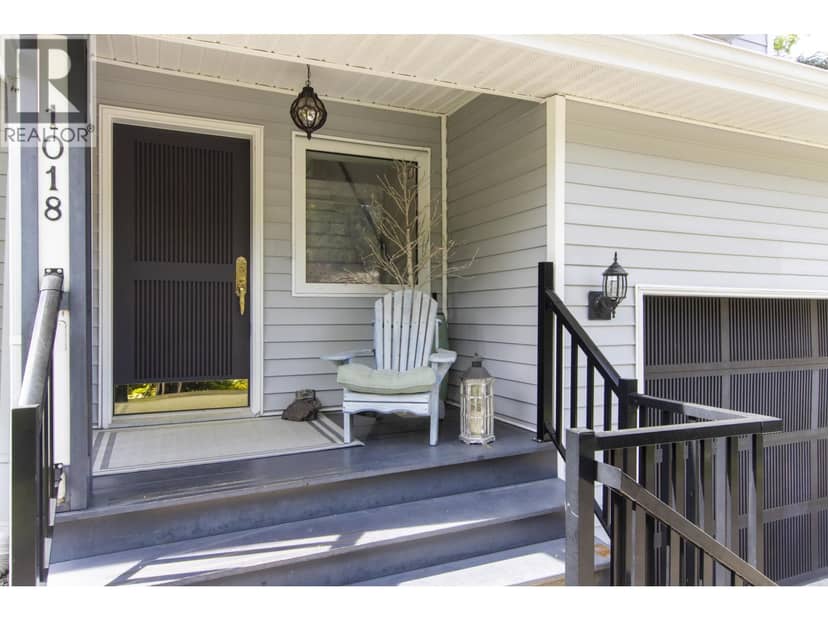 1018 Pia Road, Squamish, photo 2